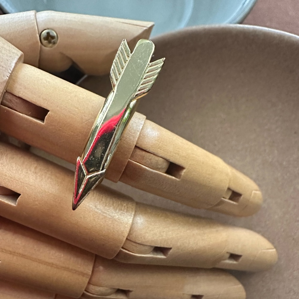 JEWELRY ▪️Nordstrom Arrow Ring